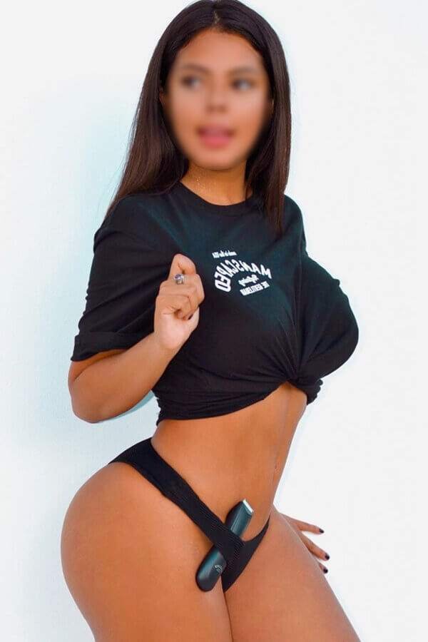 Dating Girls Clubbing Delhi