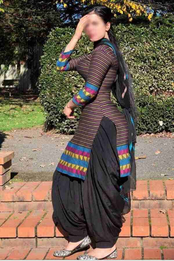 Mahipalpur Escort Rose